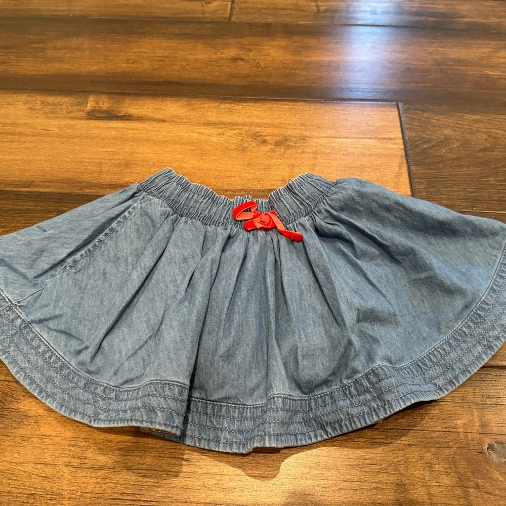 Mini Boden denim flare skirt with flower liner size 3 to 4 years
